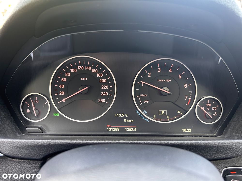 BMW Seria 3 328i xDrive - 13