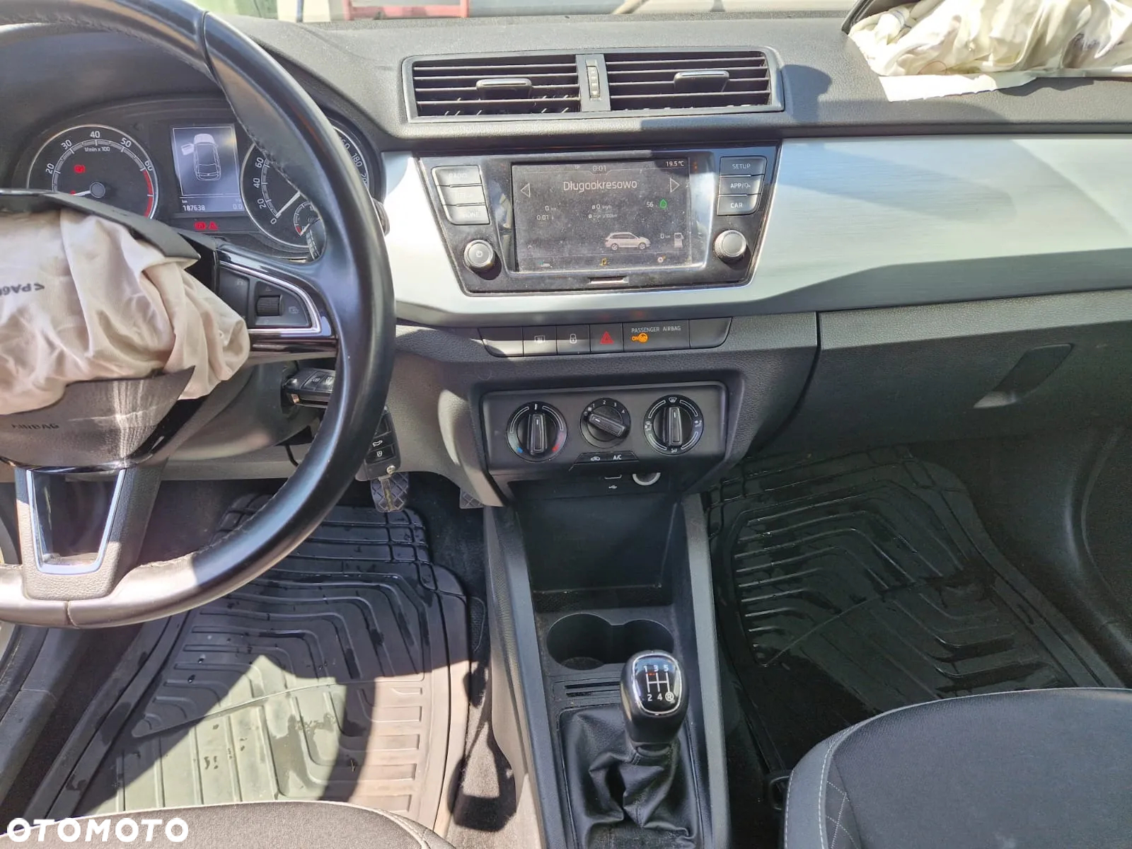 Skoda Fabia 1.0 Ambition - 14