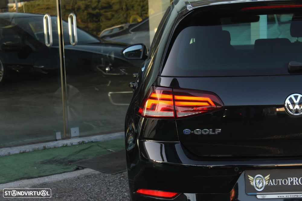 VW e-Golf AC/DC - 31