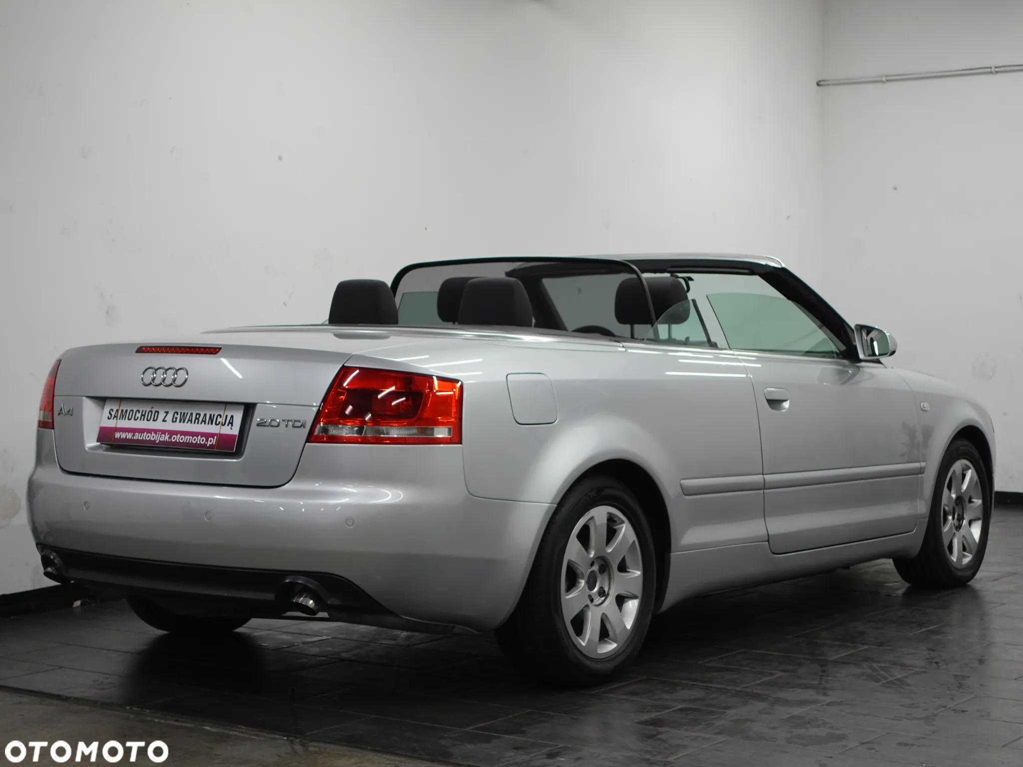 Audi A4 Cabriolet 2.0 TDI DPF - 8