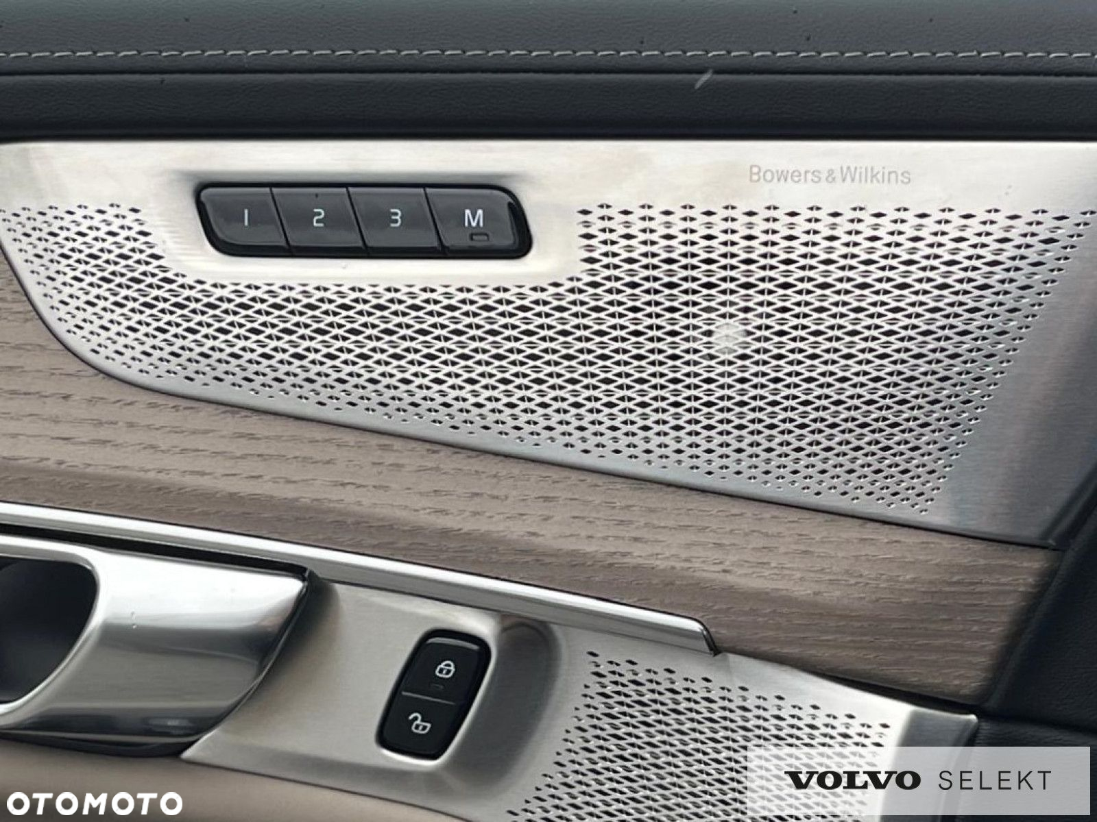 Volvo XC 90 - 35