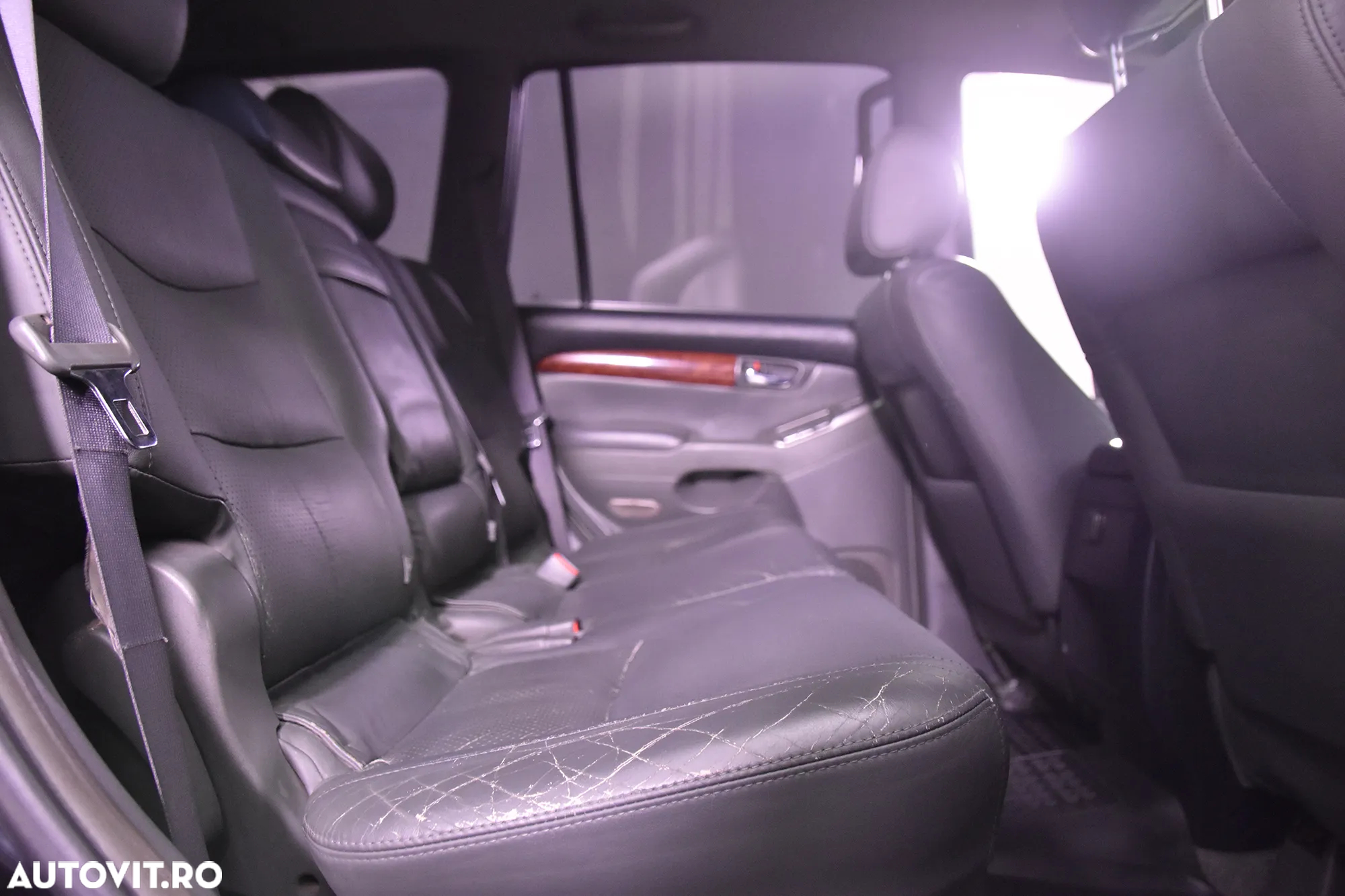 Toyota Land Cruiser 3.0 TD-4D Aut VX - 12