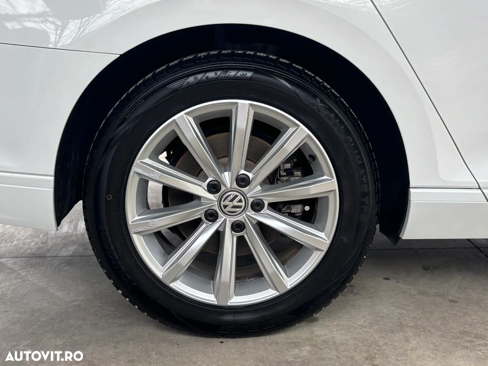 Volkswagen Passat Variant 1.6 TDI SCR DSG Business - 12
