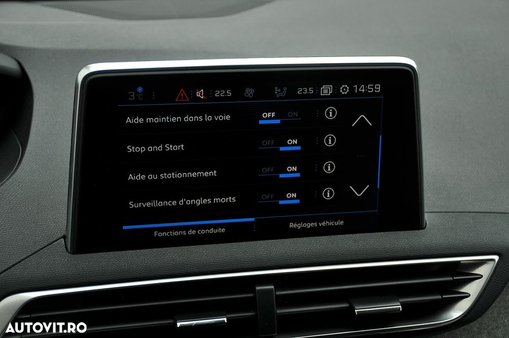 Peugeot 3008 1.2 PureTech Turbo S&S Allure - 16