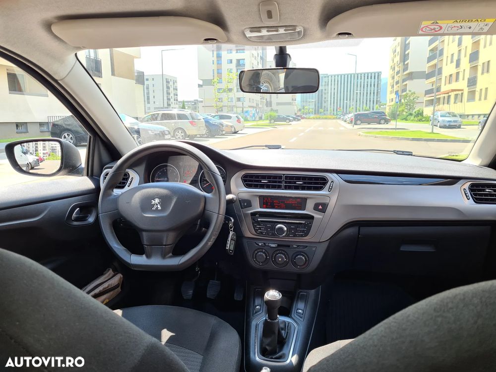 Peugeot 301 1.2 PureTech Allure - 5