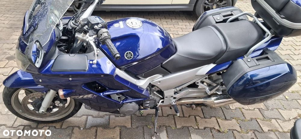 Yamaha FJR - 4