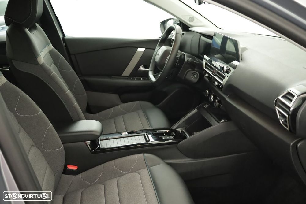 Citroën C4 1.2 PureTech Plus EAT8 - 20
