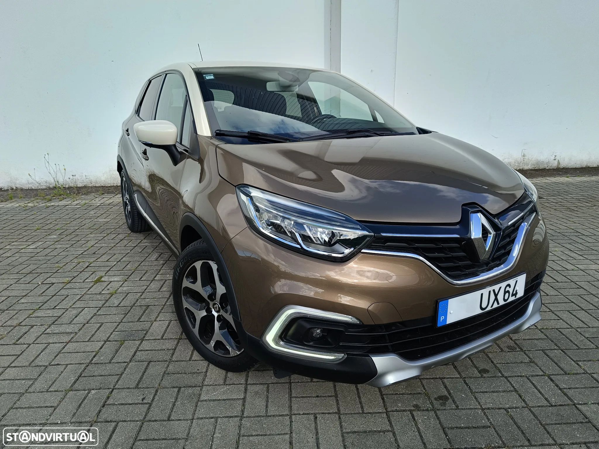 Renault Captur 1.5 dCi Exclusive C/Pneu - 1