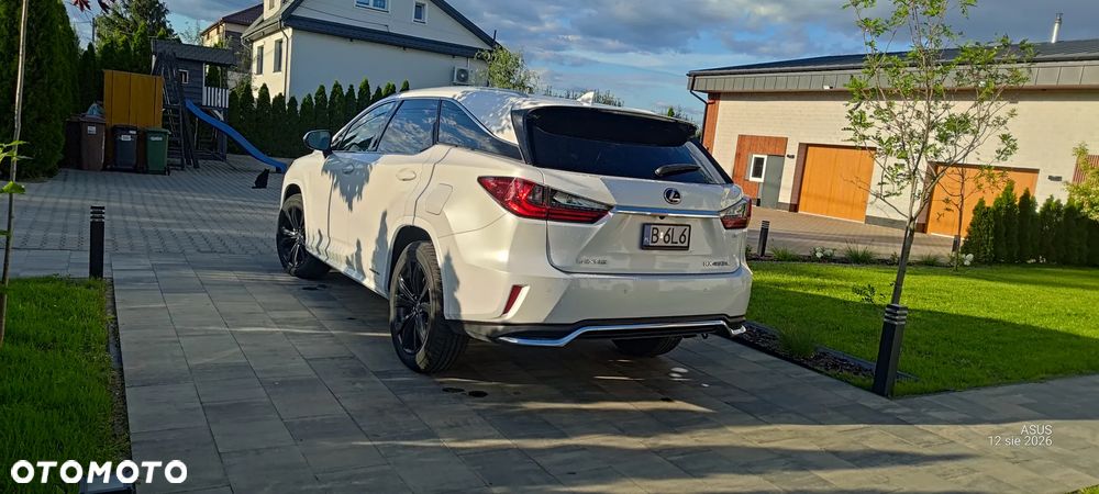 Lexus RX - 5