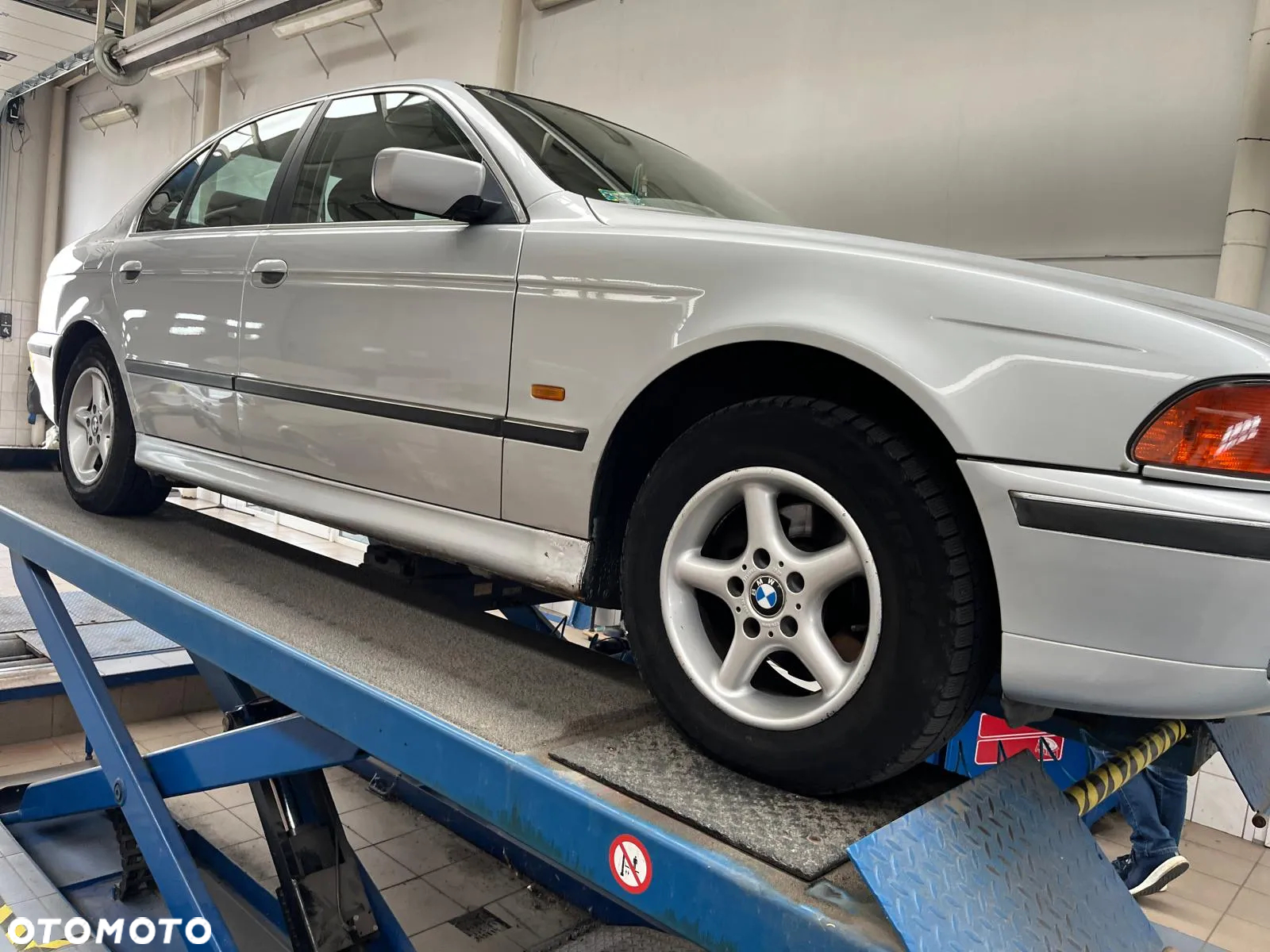 BMW Seria 5 - 31