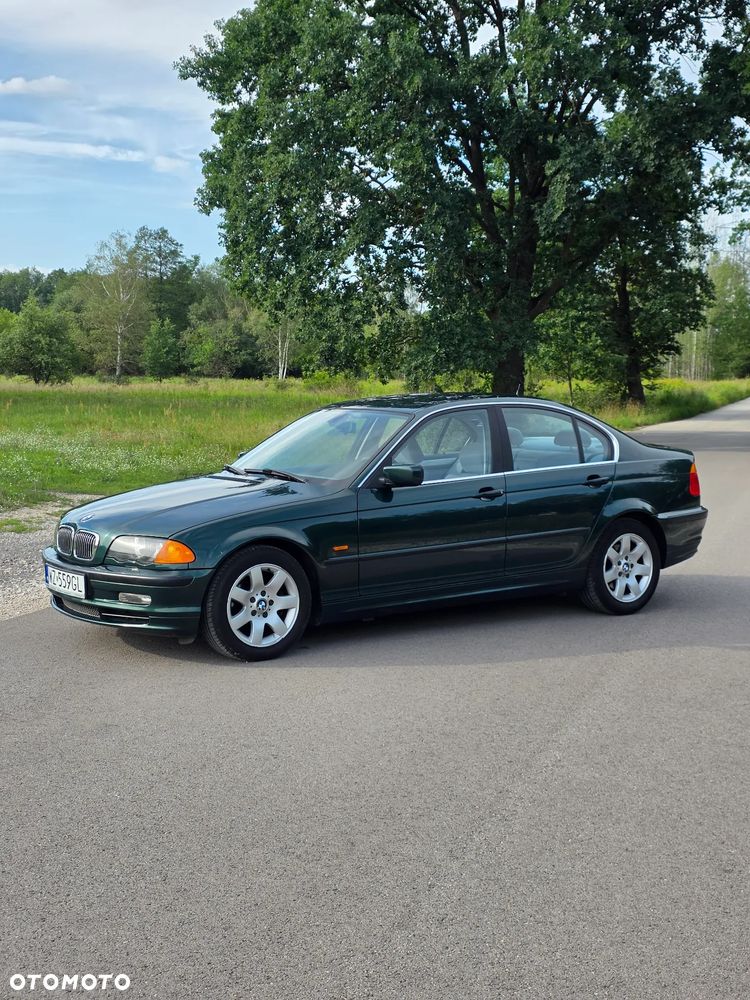 BMW Seria 3 328i - 12