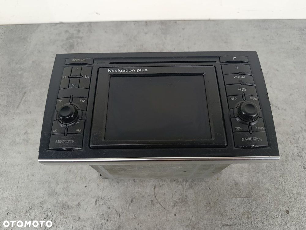 RADIO NAWIGACJA FABRYCZNA AUDI A4 B6 3.0 V6 - 2