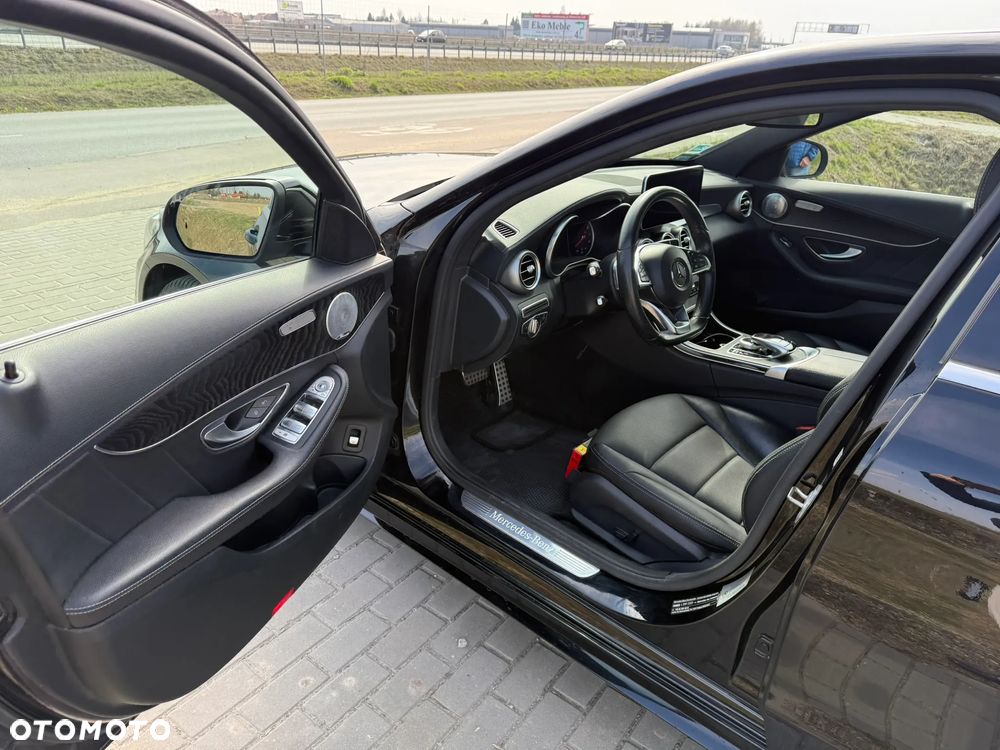 Mercedes-Benz Klasa C 200 4-Matic 9G-TRONIC - 15