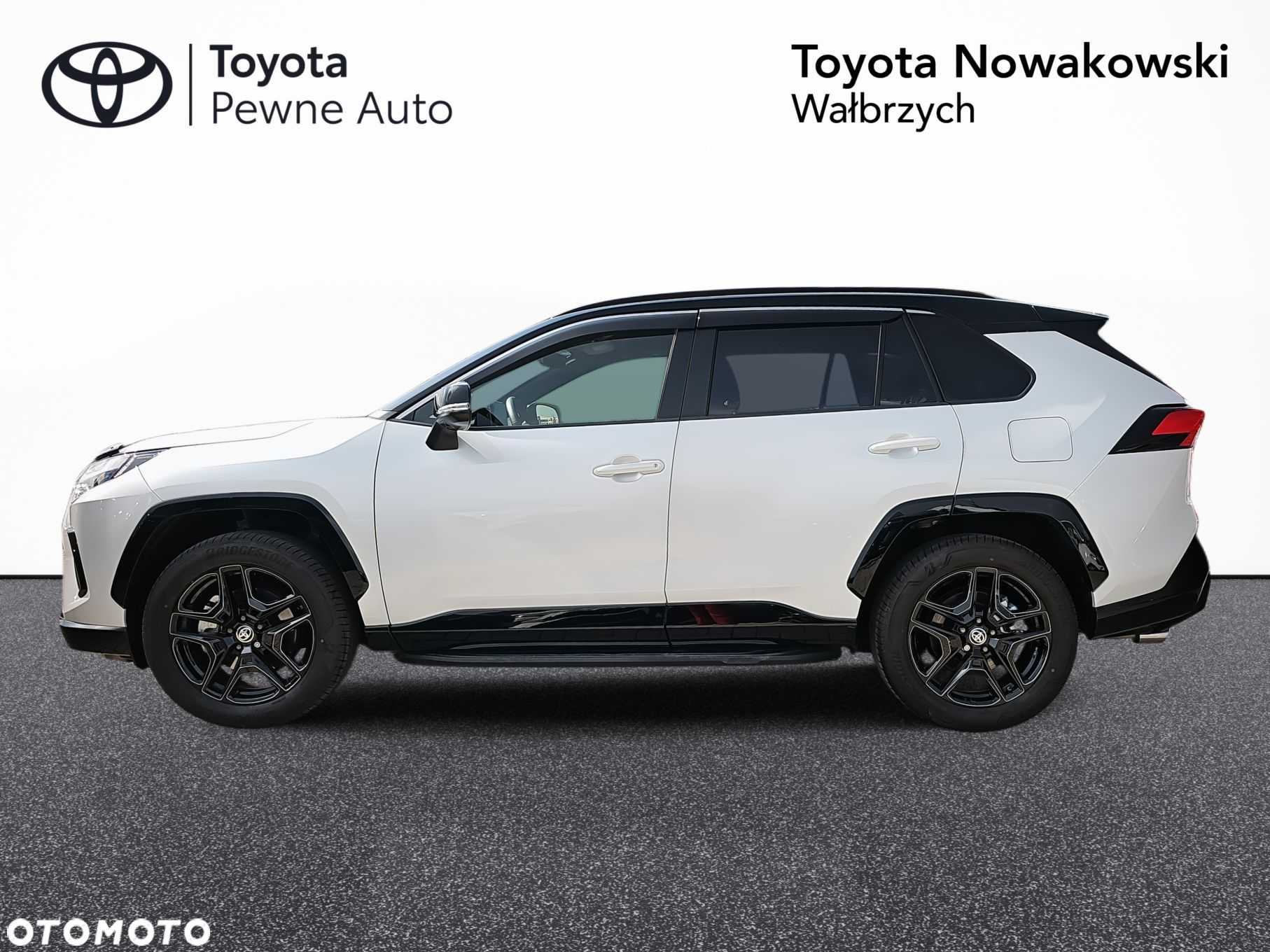 Toyota RAV4 - 5