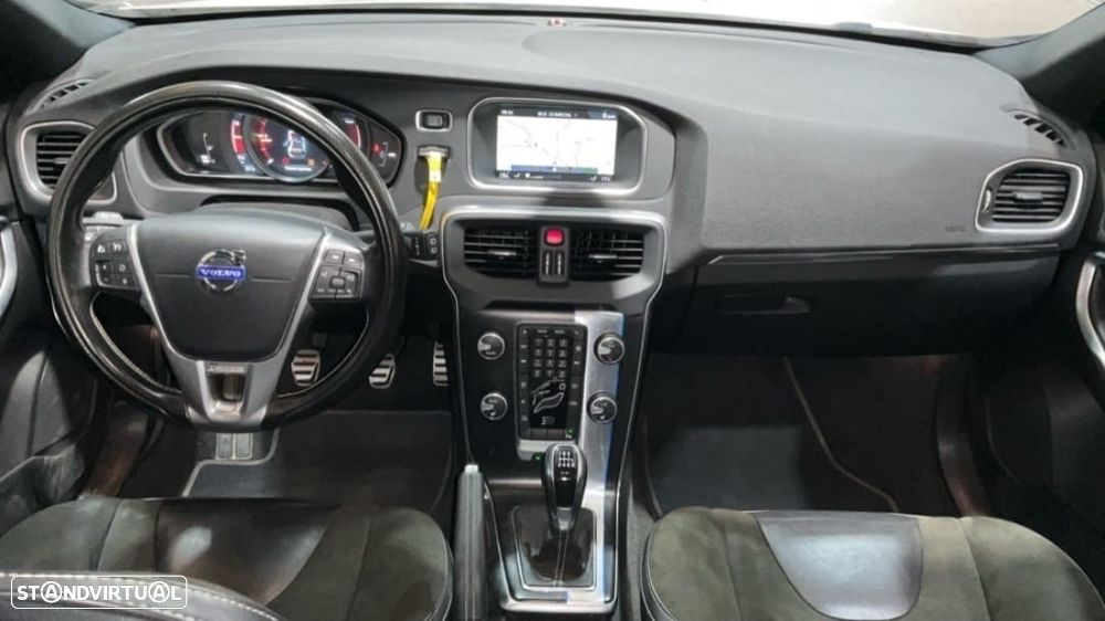 Volvo V40 2.0 D2 R-Design - 5
