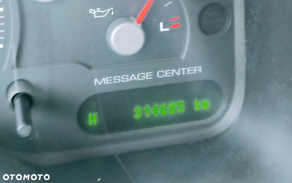 Ford Explorer 4.6 - 21