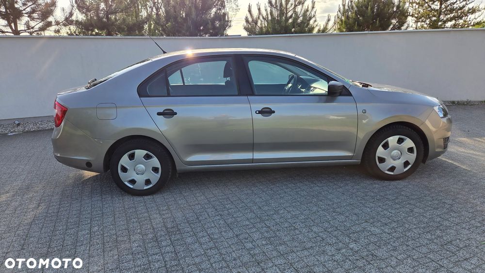 Skoda RAPID 1.2 TSI Active - 11