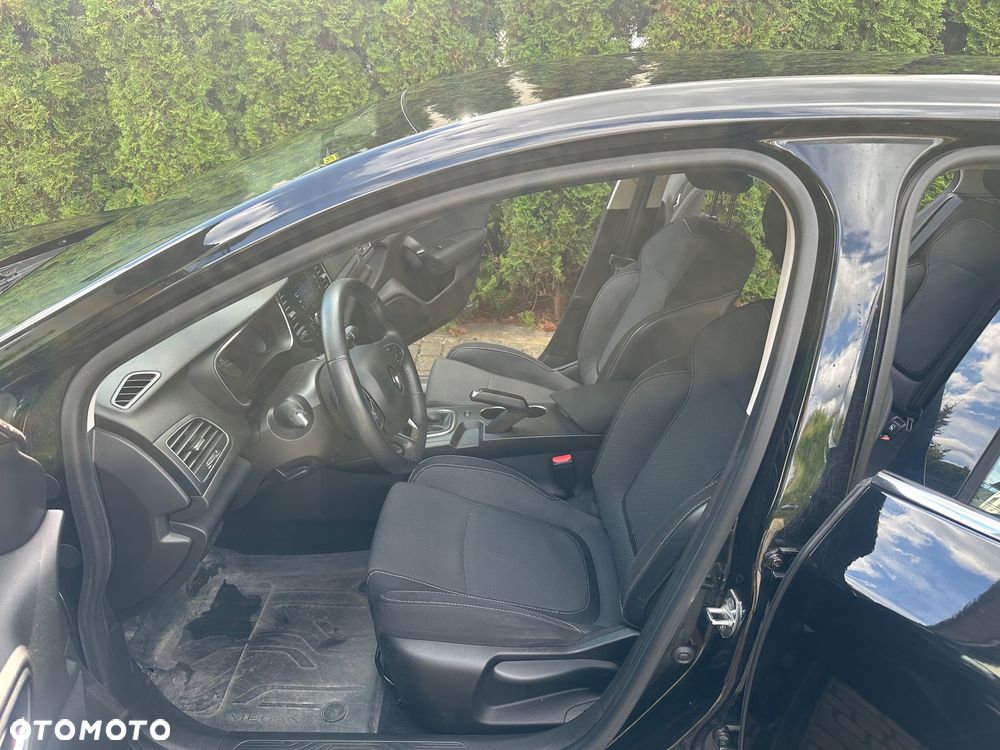 Renault Megane 1.3 TCe FAP Business - 23