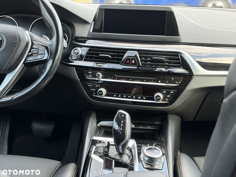 BMW Seria 5 518d Advantage - 2