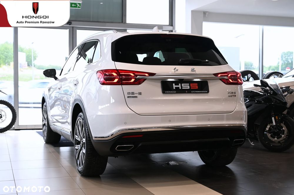 Hongqi HS5 - 24
