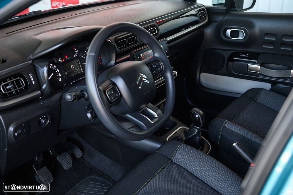Citroën C3 1.2 PureTech Shine - 18