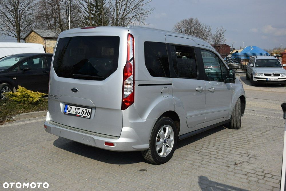 Ford Tourneo Connect 1.6 TDCi Titanium - 11