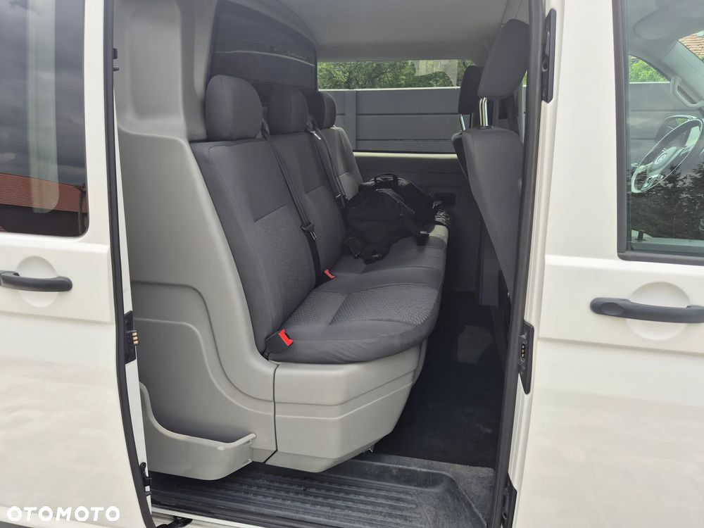 Volkswagen Transporter - 10