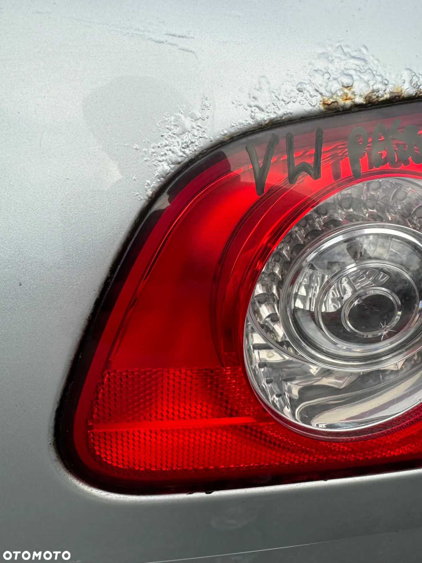 VW PASSAT B6 LAMPA PRAWY TYŁ PRAWA TYLNA Z KLAPY W KLAPĘ - 6
