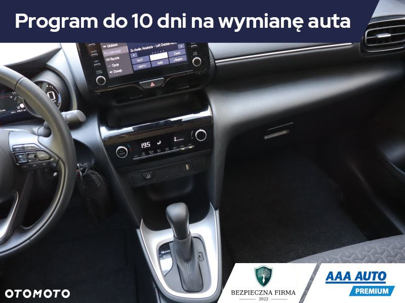 Toyota Yaris Cross - 9