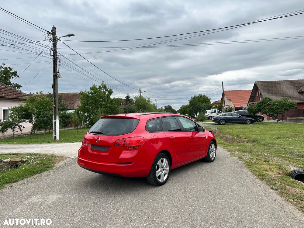 Opel Astra - 4