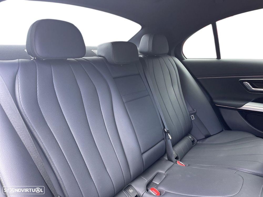 Mercedes-Benz E 220 d 9G-TRONIC Edition AVANTGARDE - 16