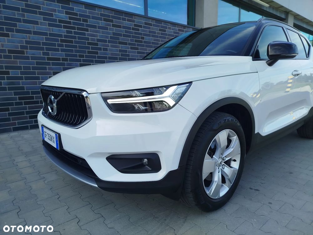 Volvo XC 40 T2 Plus Dark - 9