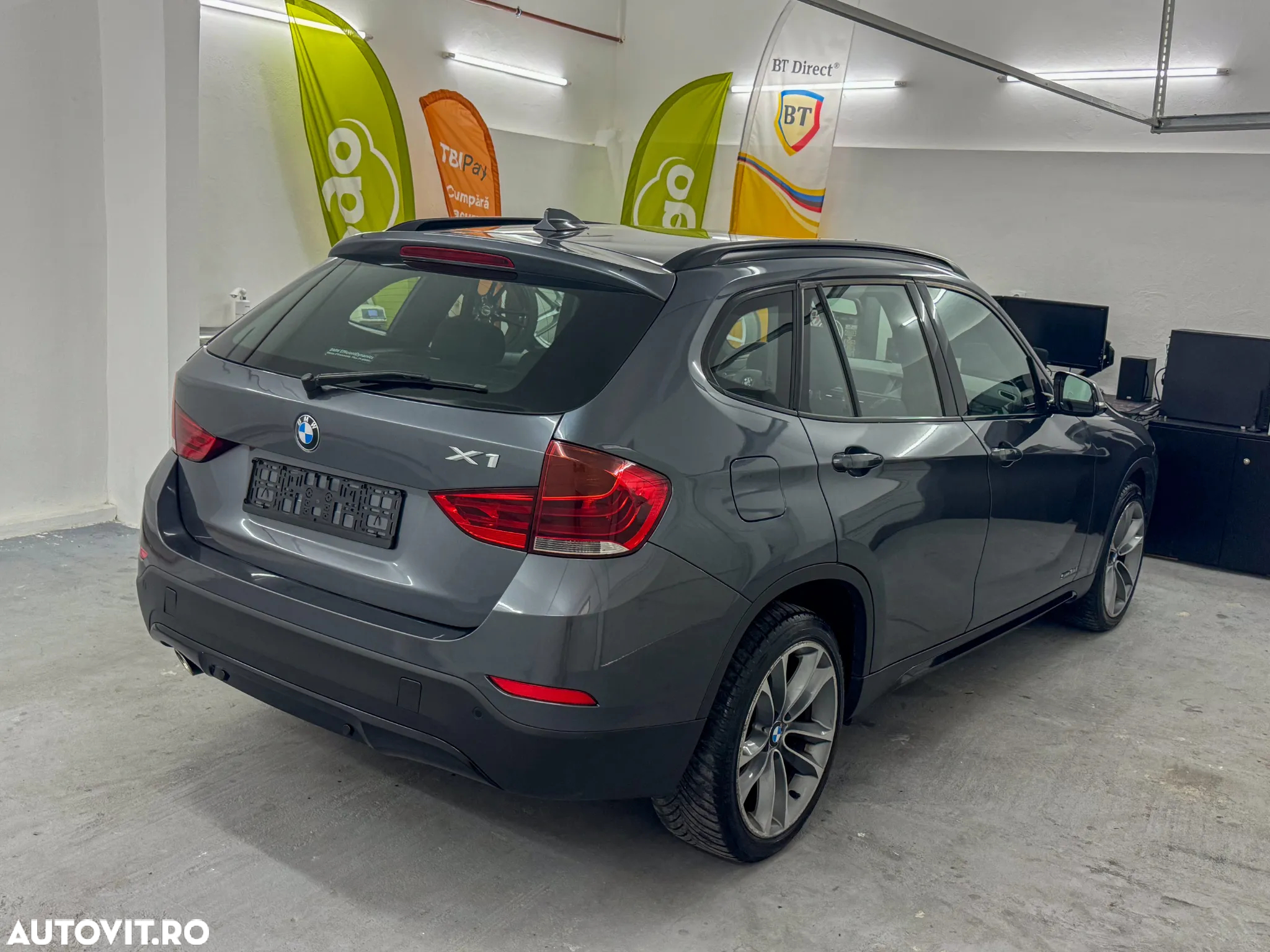 BMW X1 sDrive18d Sport Line - 4
