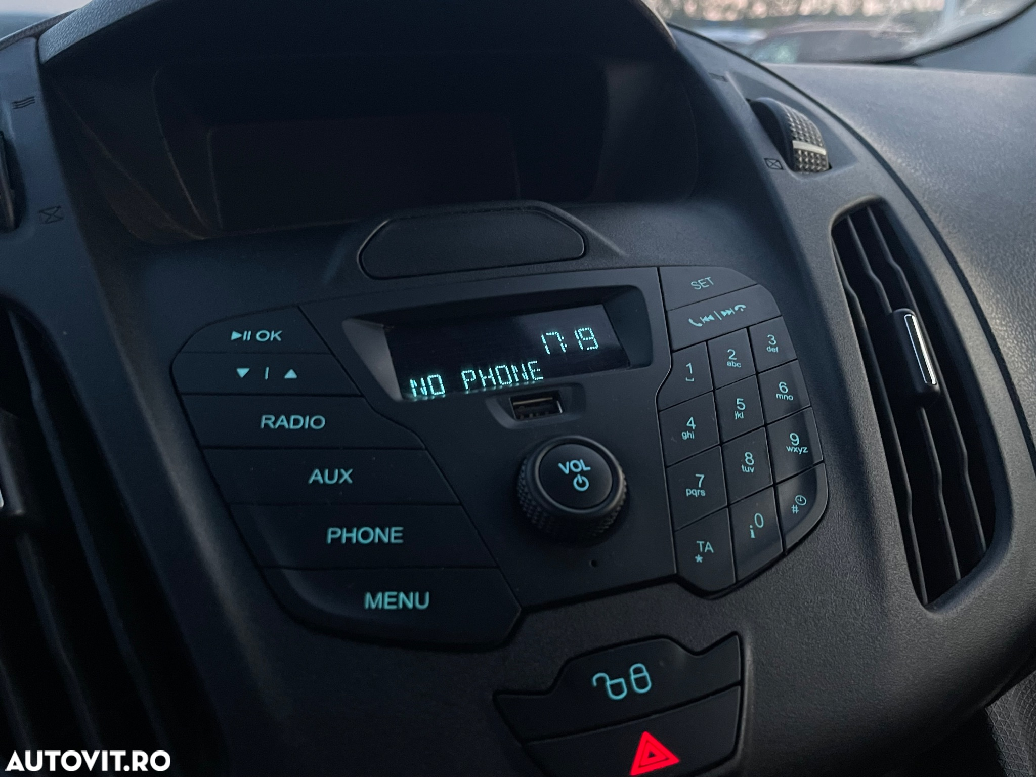 Ford Conect - 14