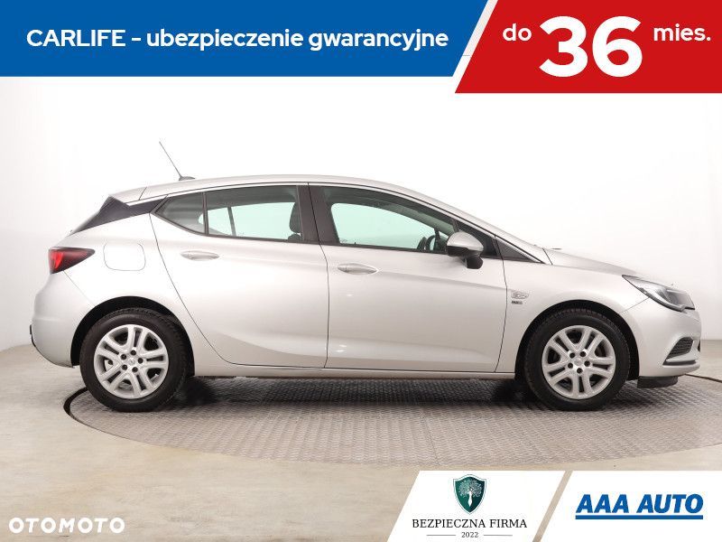 Opel Astra - 8