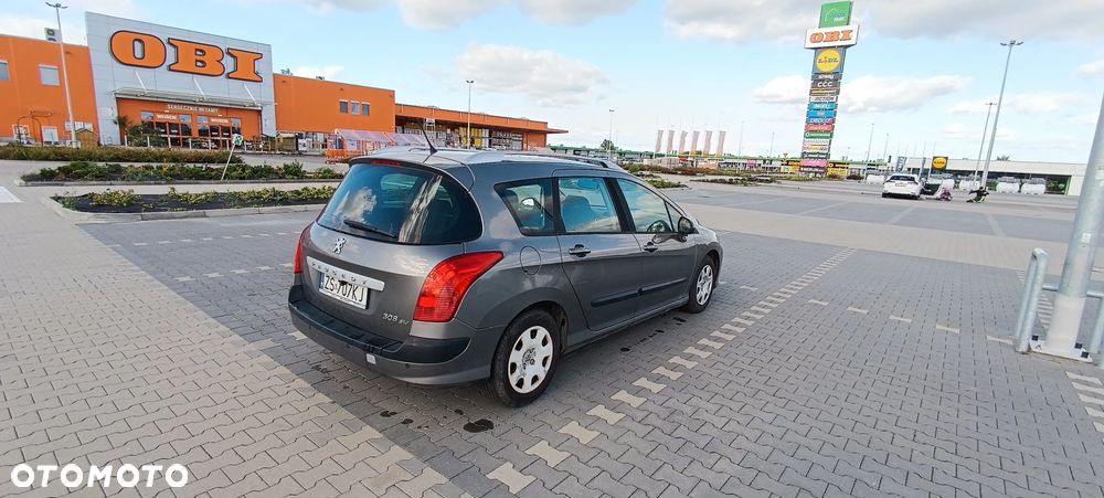 Peugeot 308 1.6 HDi Premium - 8
