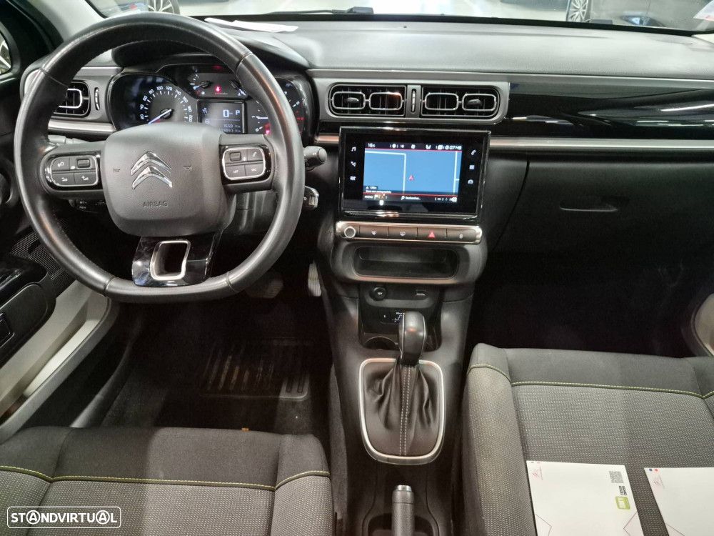 Citroën C3 1.2 PureTech Shine EAT6 - 3