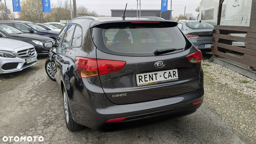 Kia Ceed 1.4 CVVT Attract - 11