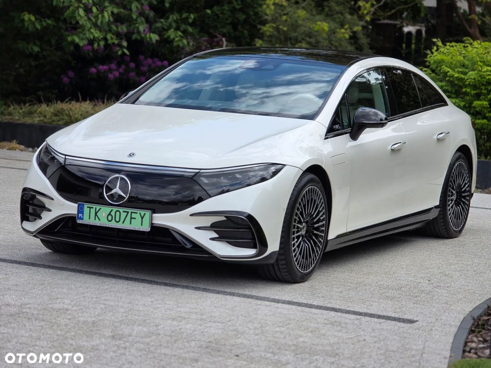 Mercedes-Benz EQS - 5