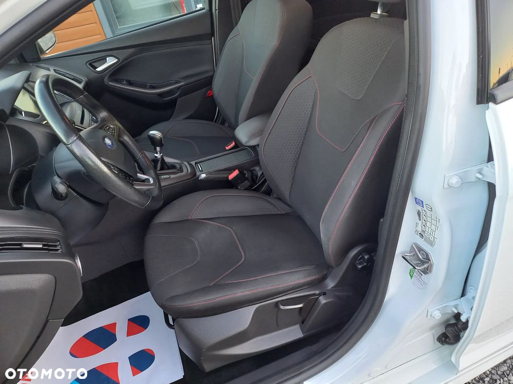 Ford Focus 1.0 EcoBoost ST-Line ASS - 24