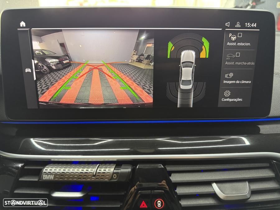 BMW M550d xDrive Auto - 39