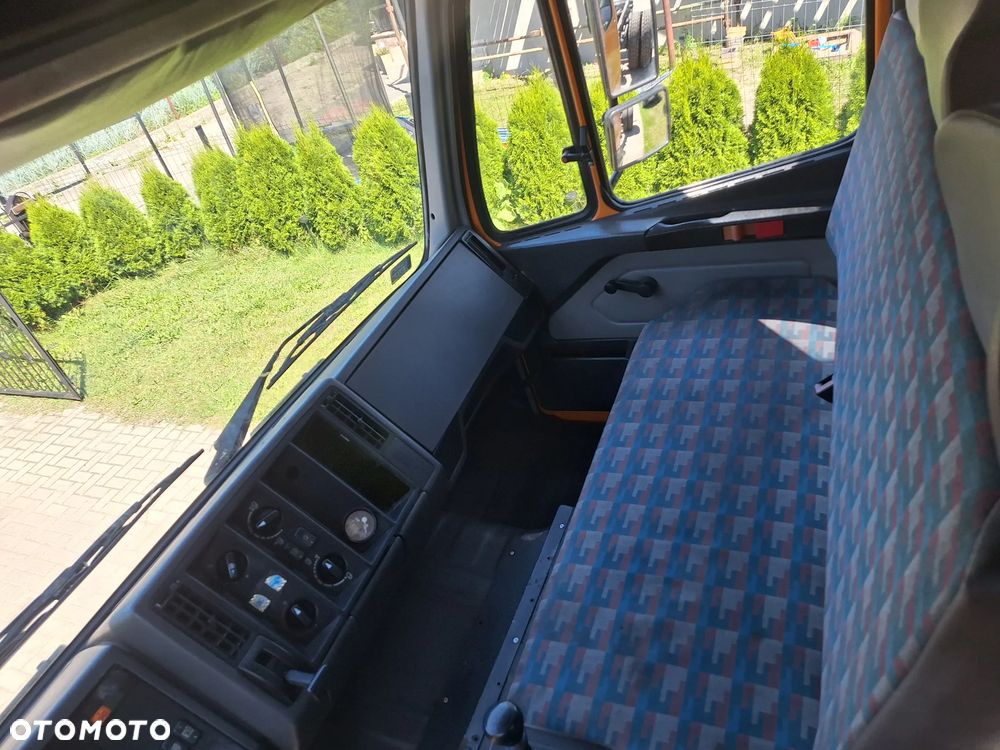 Mercedes-Benz SK 1824 - 6