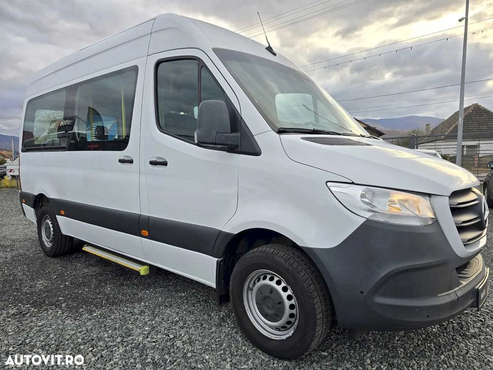 Mercedes-Benz Sprinter - 3