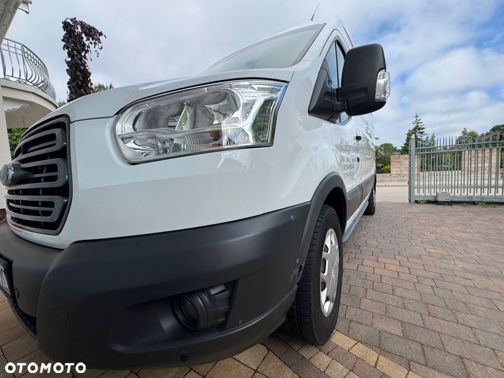 Ford Transit - 11