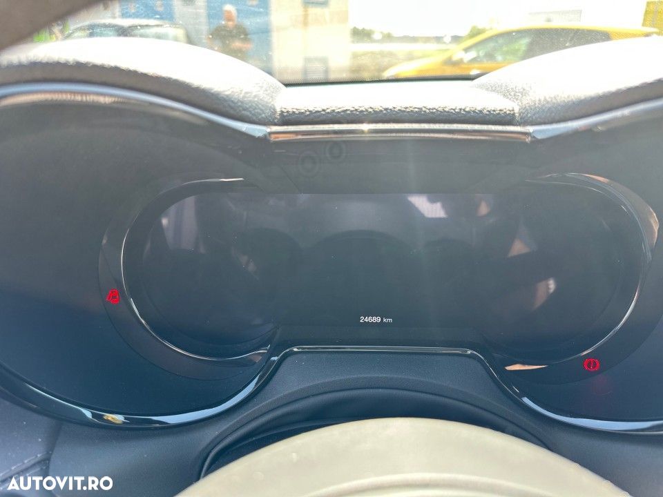 Alfa Romeo Tonale 1.5 FWD AT MHEV TI - 12