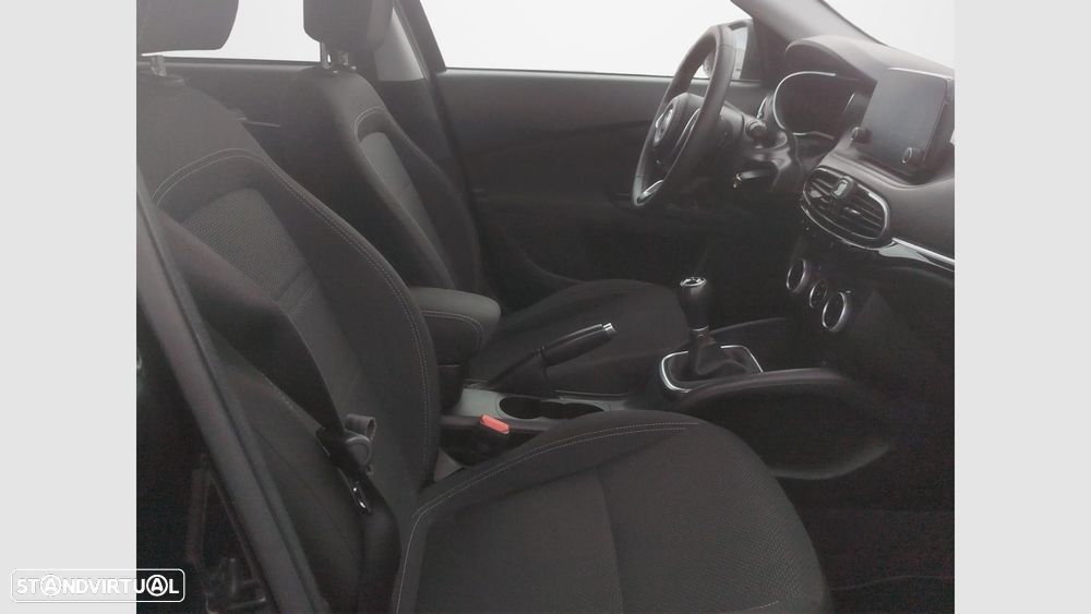 Fiat Tipo Station Wagon 1.0 GSE T3 City Life - 12
