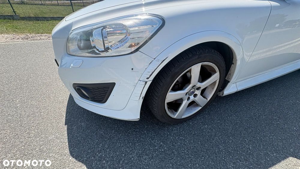 Volvo C30 D2 R-Design - 20