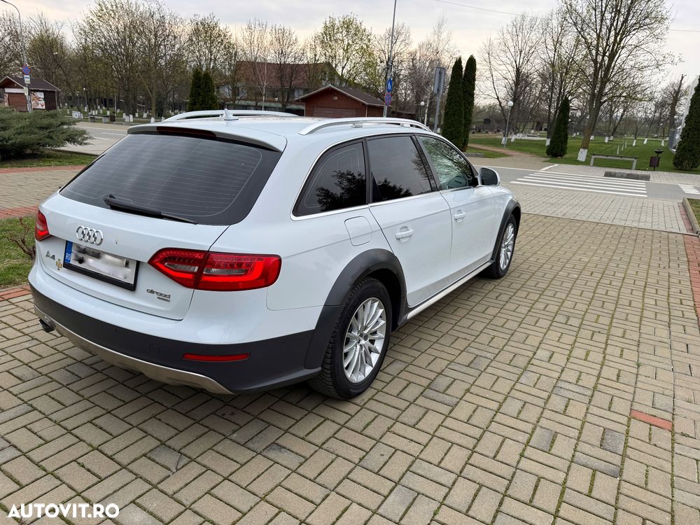 Audi A4 2.0 TDI DPF quattro S tronic Ambiente - 7