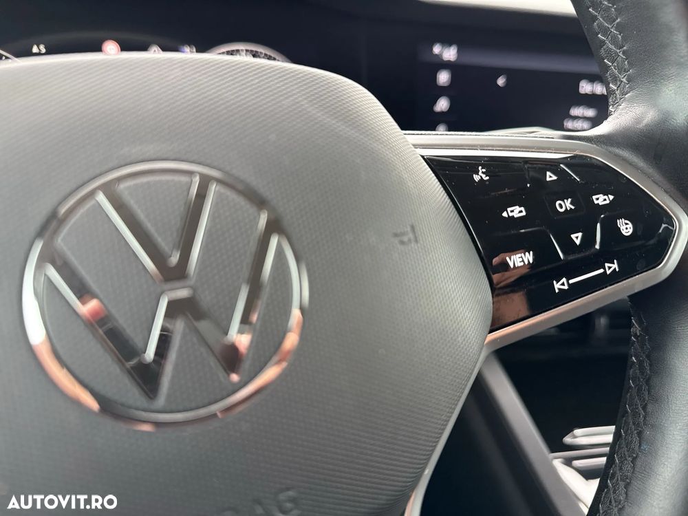 Volkswagen Touareg V6 TDI 4MOTION Elegance - 22