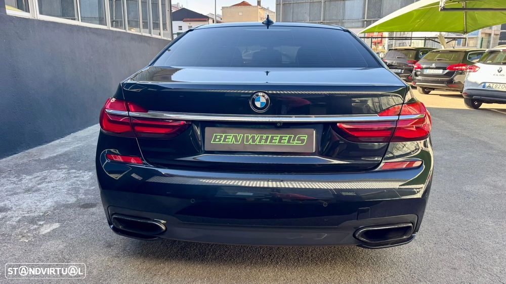 BMW 730 d xDrive Pack M - 7